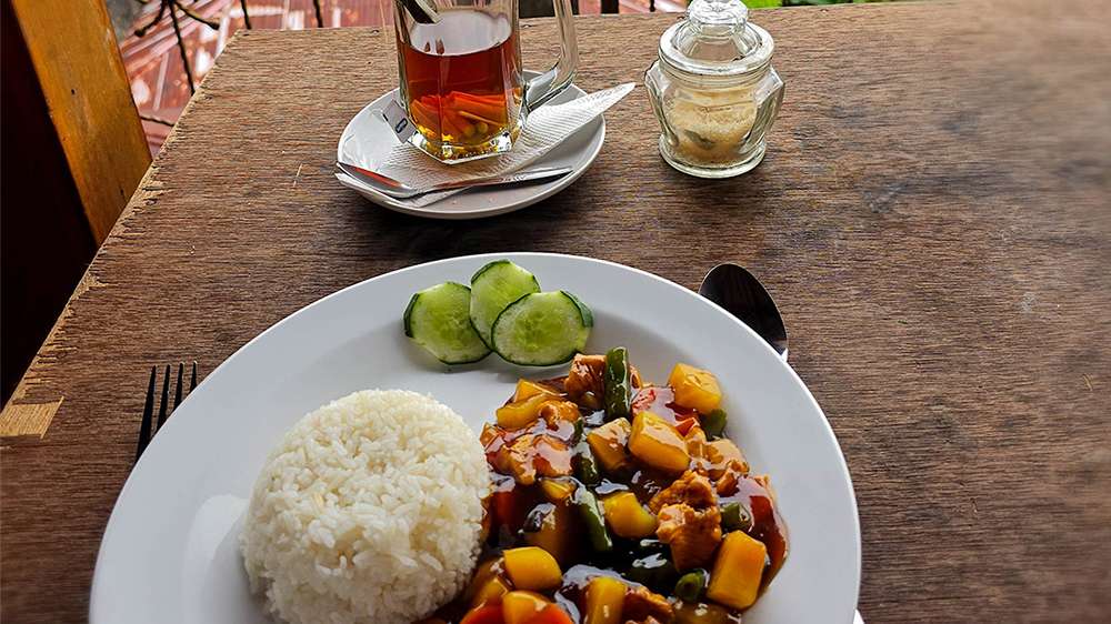 ayam kecap in munduk, north bali
