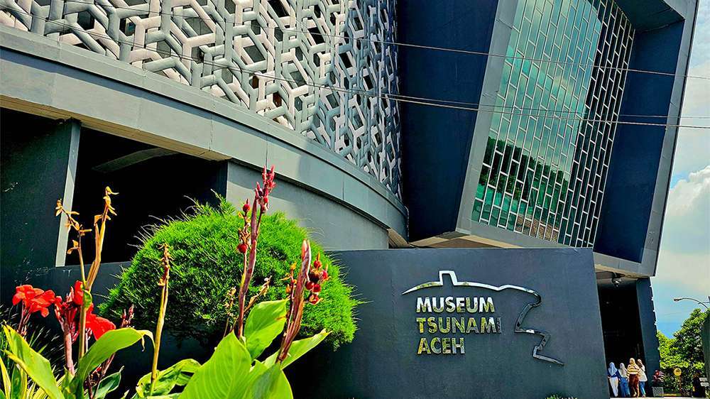 banda aceh_tsunami museum