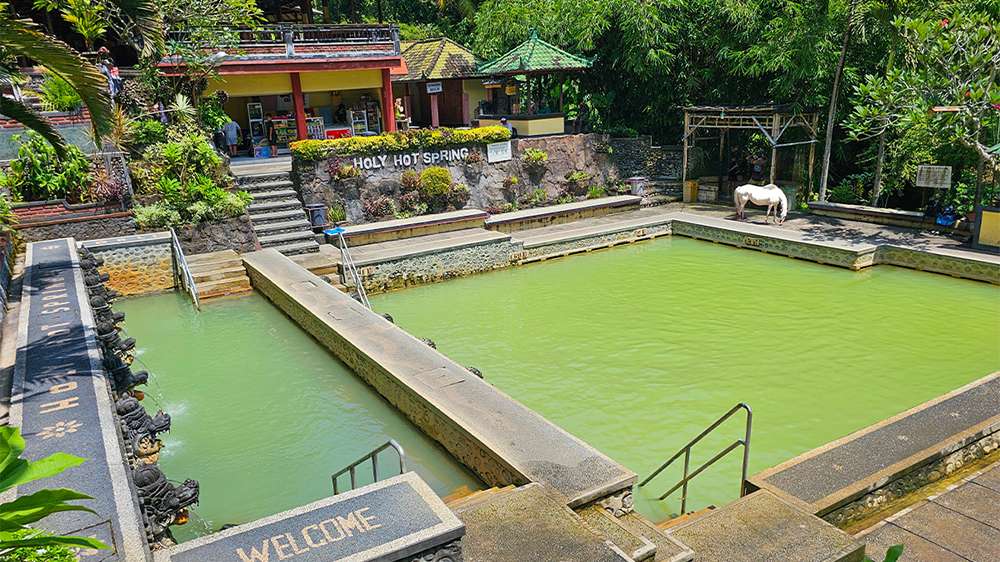 banjar hot springs in north bali