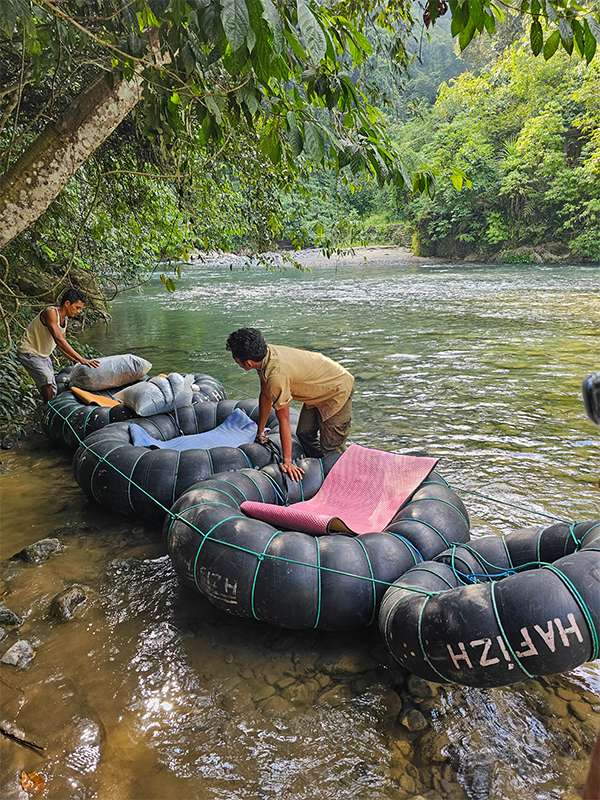bukit lawang river tubing on bohorok river
