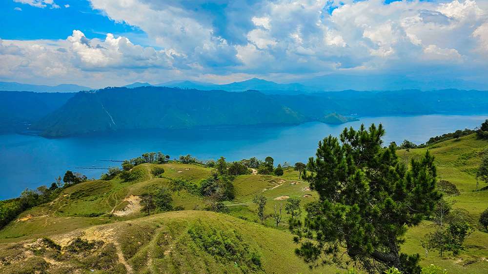 bukit sipira, lake toba viewpoint