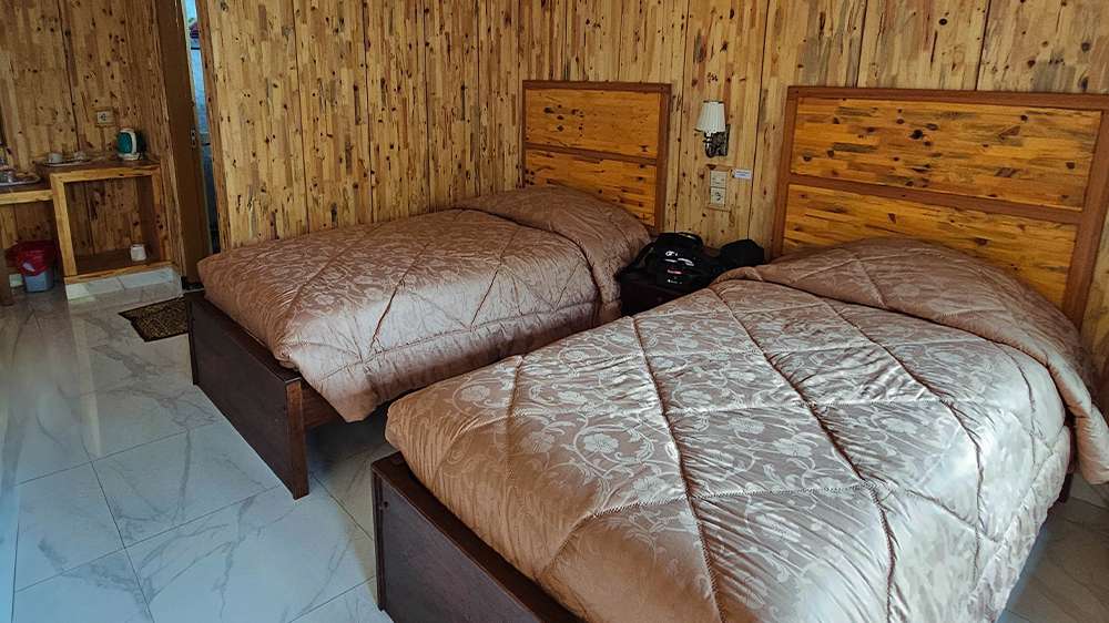 cemoro lawang cafe lava hostel mount bromo east java