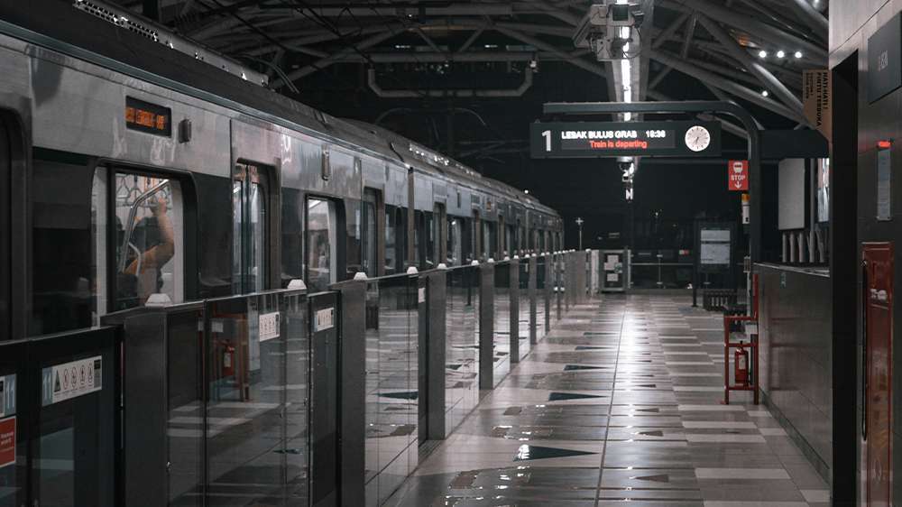 jakarta public transport