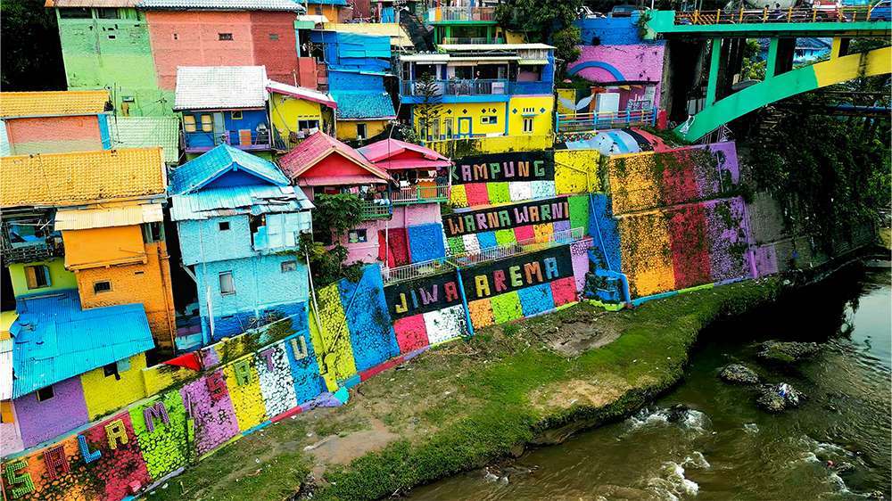 rainbow village malang east java