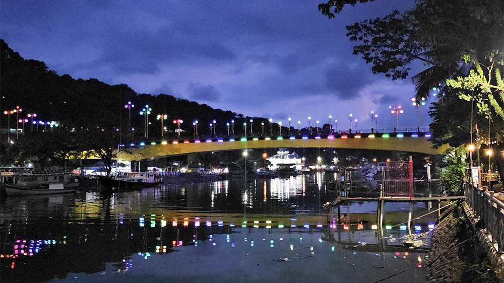 siti nurbaya bridge padang