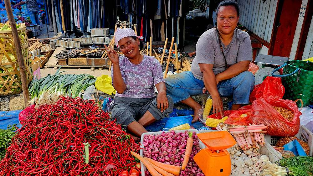 tomok market, local village