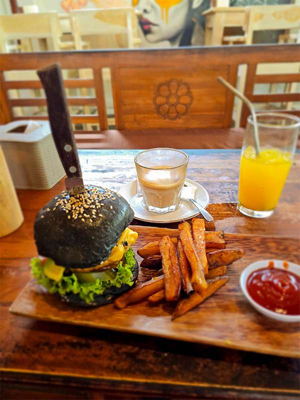 burger and coffee at happy eating penida, nusa penida, bali