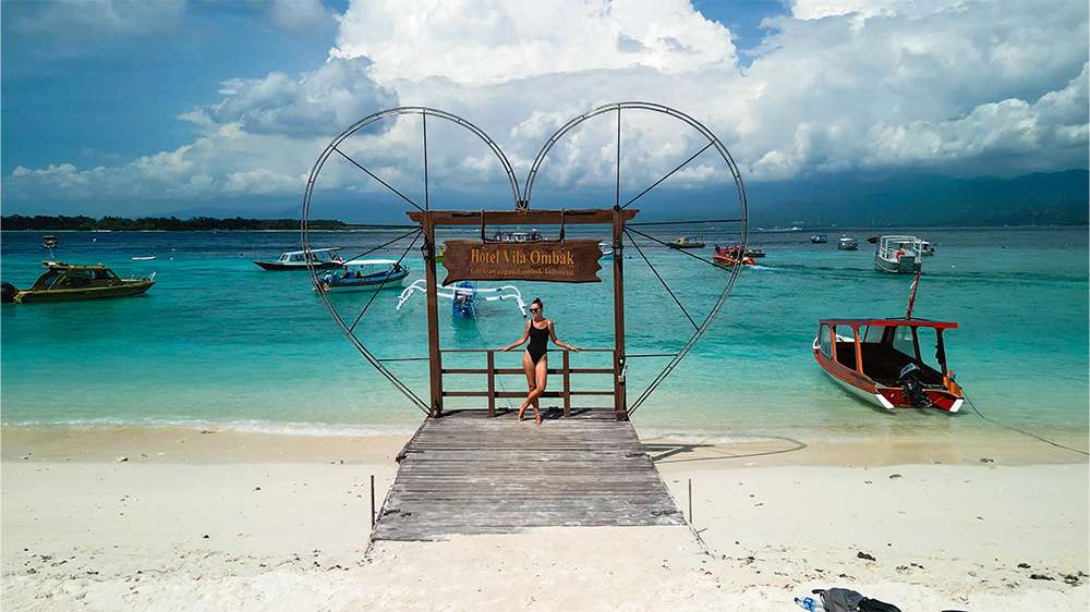 villa ombak gili trawangan beach