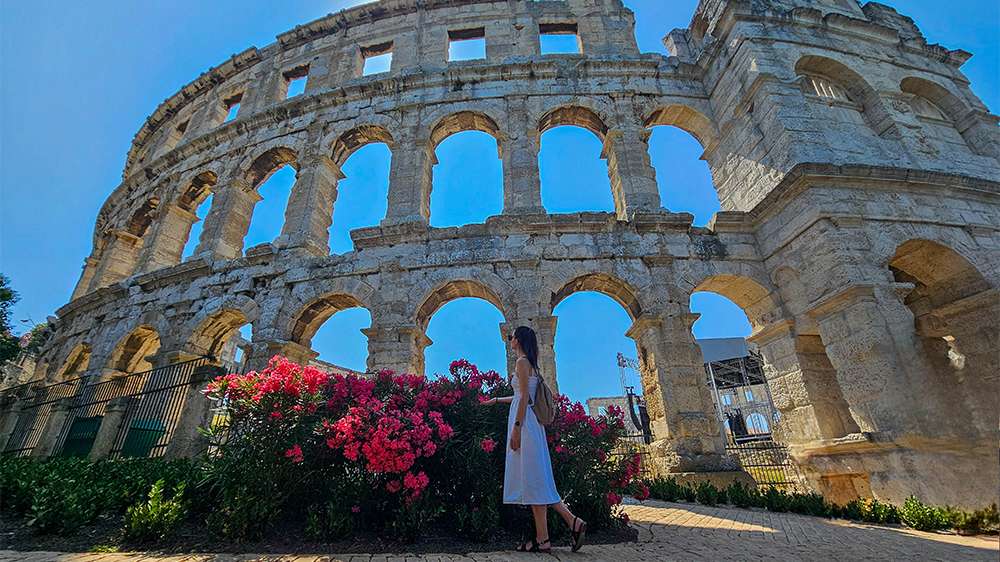Pula arena