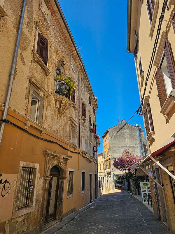 pula old town