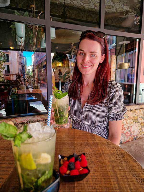 granada cocktail happy hour