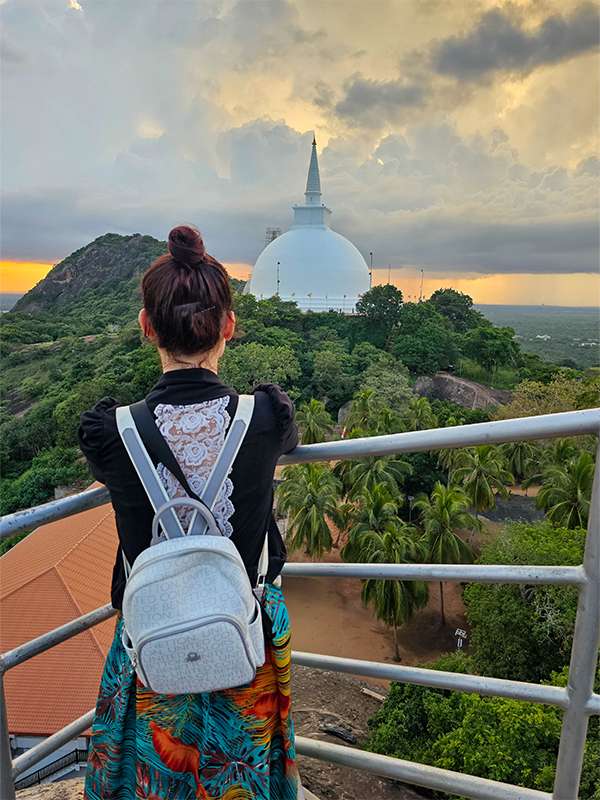 mihintale, sri lanka