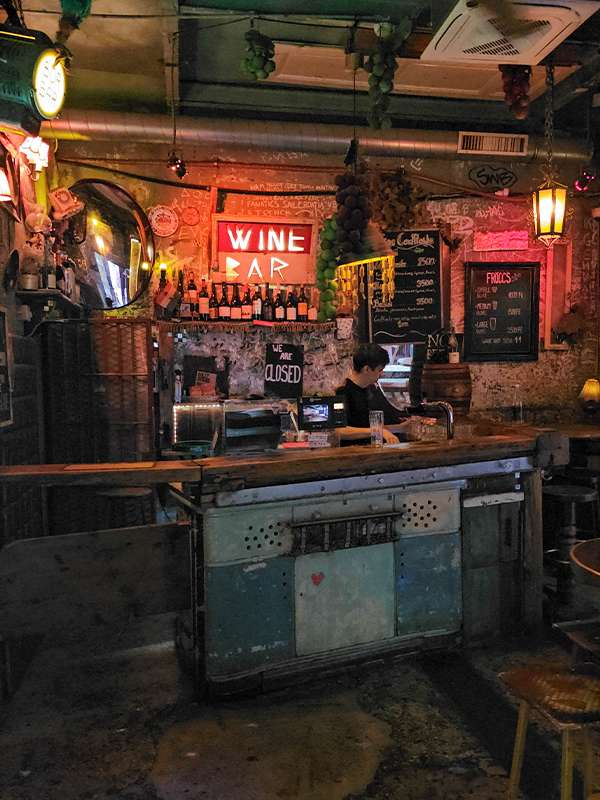szimpla ruin bar, budapest, hungary