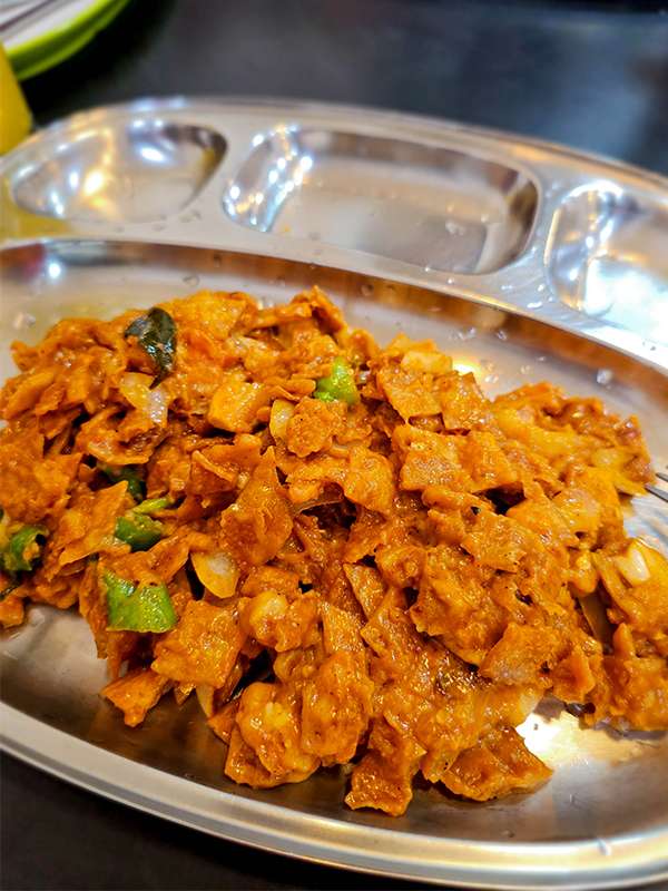 kottu roti in Sri Krishna Dosai, kandy, sri lanka