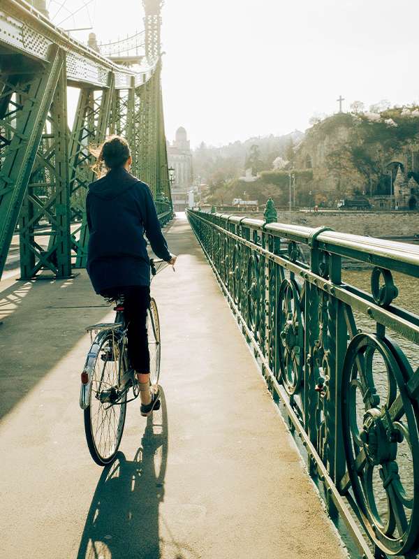 cycling in budapest, hungary