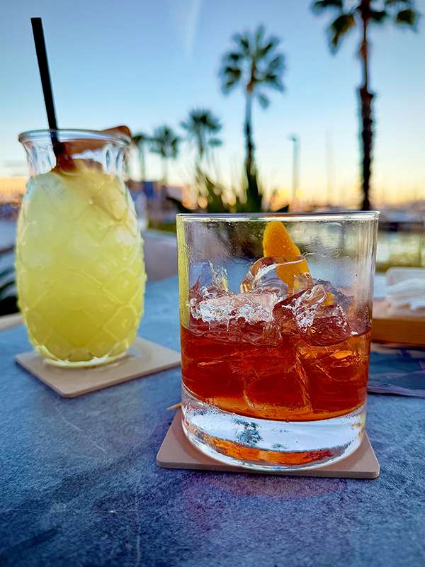 samoa cocktail bar at alicante marina, spain