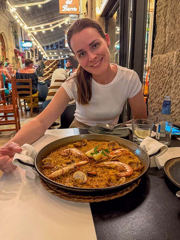 seafood arroz at la tasca del barrio