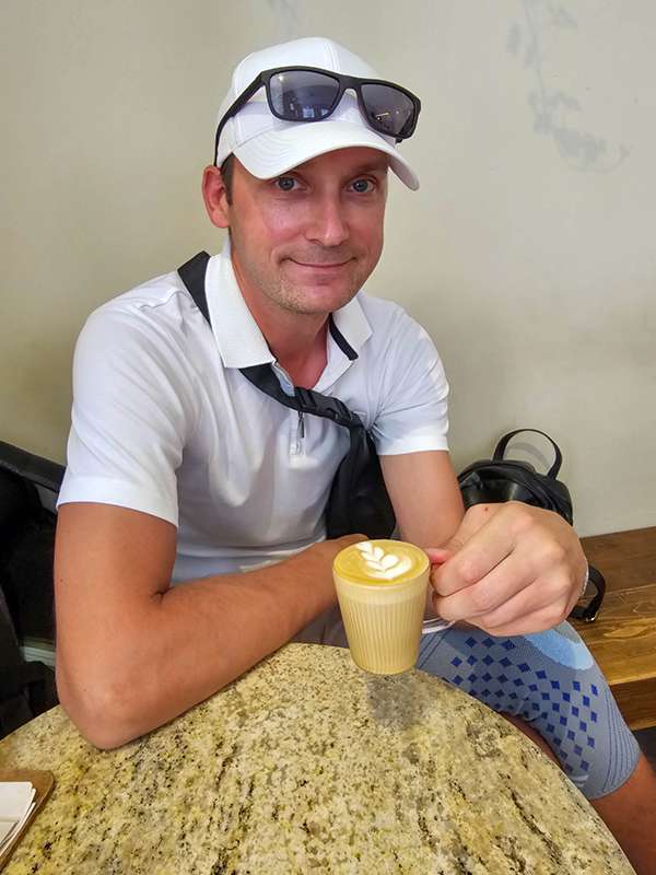 swallow specialty cafe in alicante